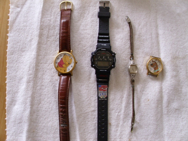 Odd group of watches - Wristwatches