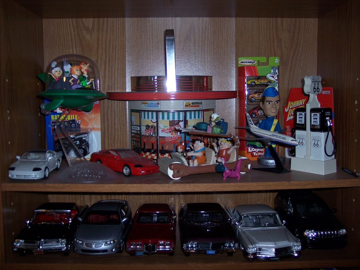 1/18 Die cast 