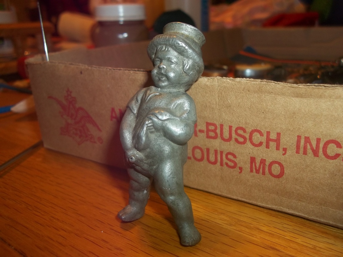 LITTLE" PETE" STATUE