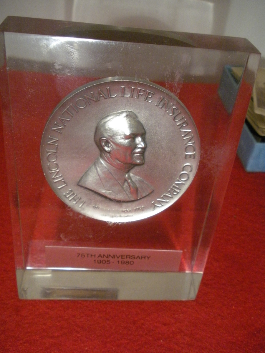 ENCASED MEDALLION The Lincoln National Life Insurance Company 75th Aniv.  Paperweight - Advertising