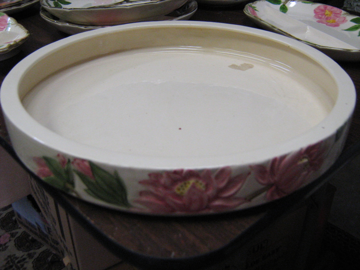 Very Large Bowl for floating Gardenias?