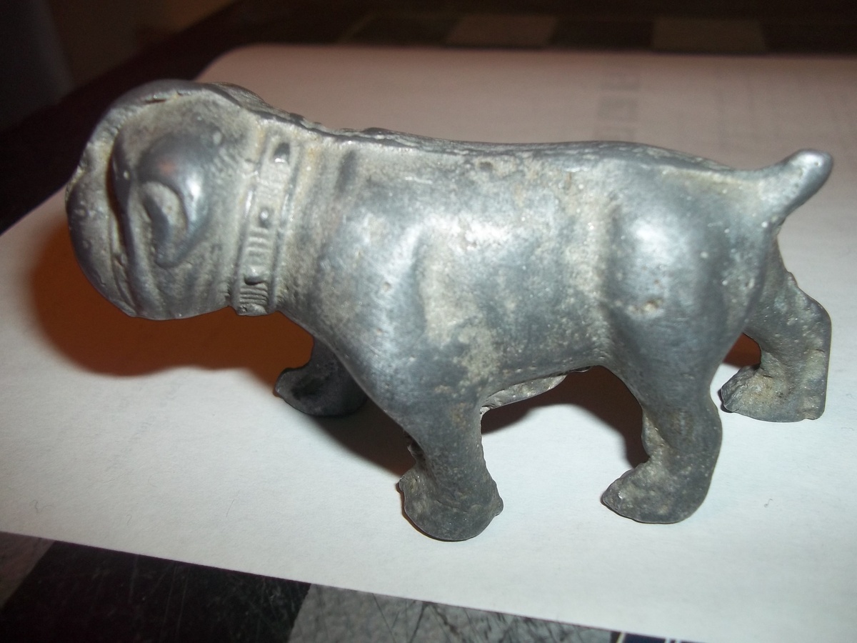 CAST METAL BULLDOG - Animals