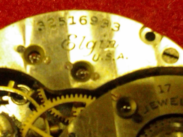 old elgin wristwatch