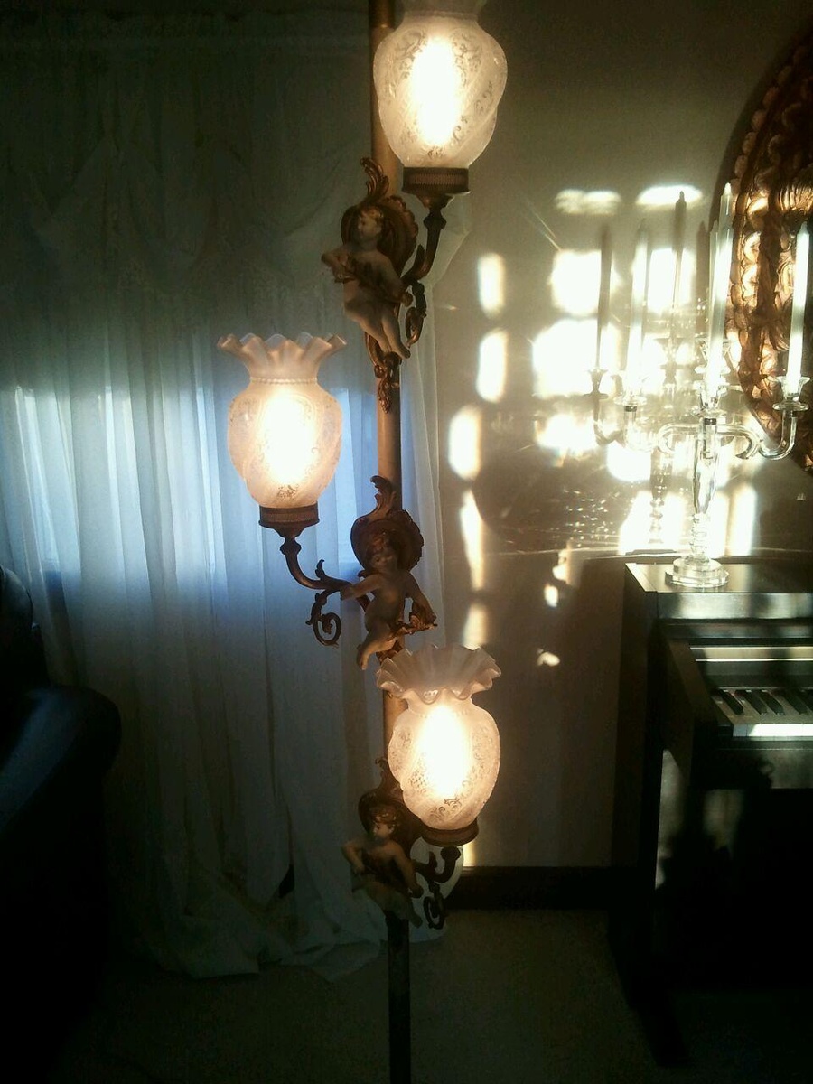Rare cannot find this lamp anywhere - Lamps