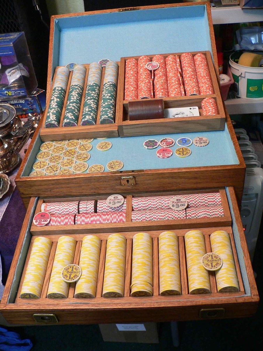 REGENCY Poker Chips, Mother of a Collection!