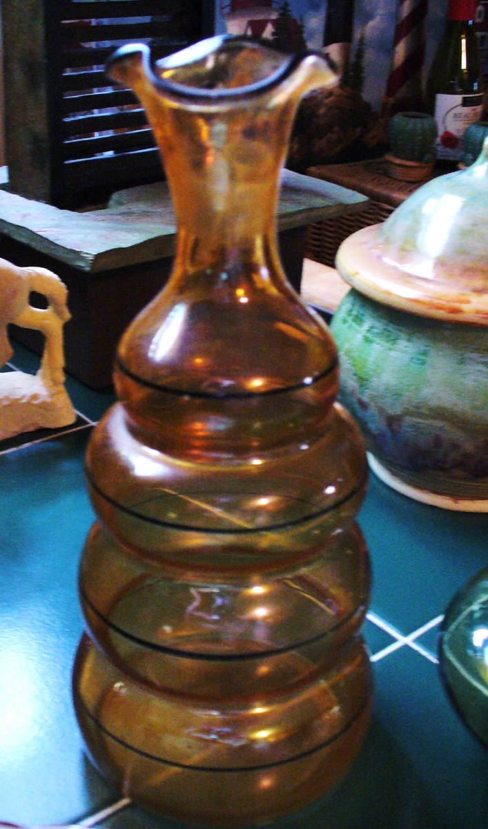 Carnival Bubble Vase? - Glassware