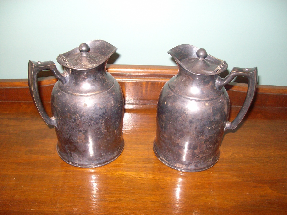 Landers Frary & Clark or Stanley? Thermal Pitchers - China and Dinnerware