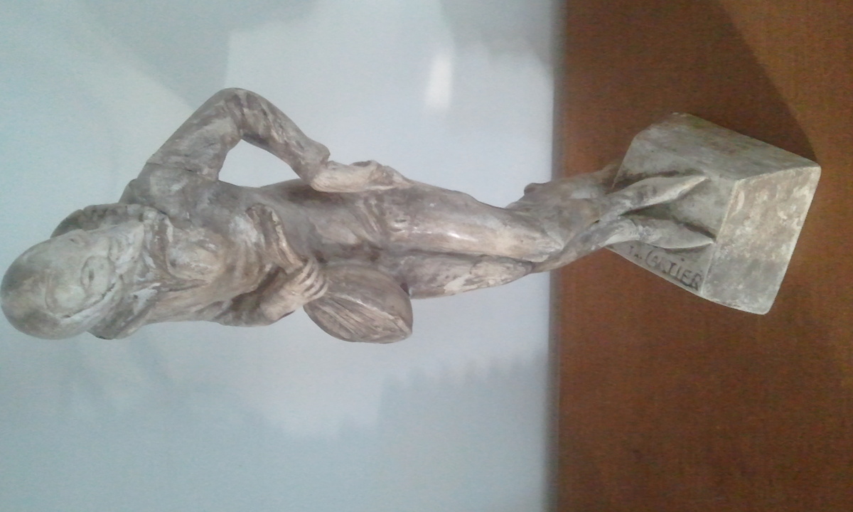 chalk type figure cartier mark