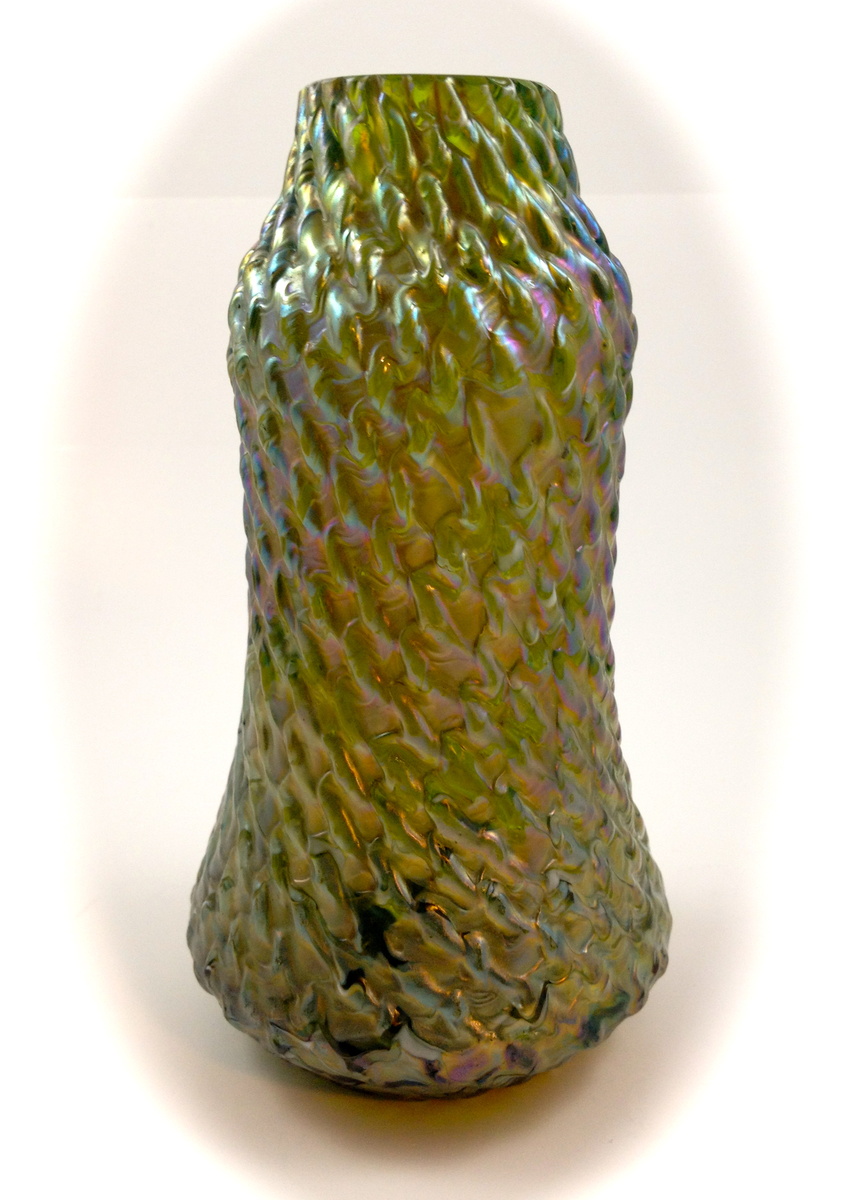 Kralik Snakeskin - A textural feast for the eyes and hands