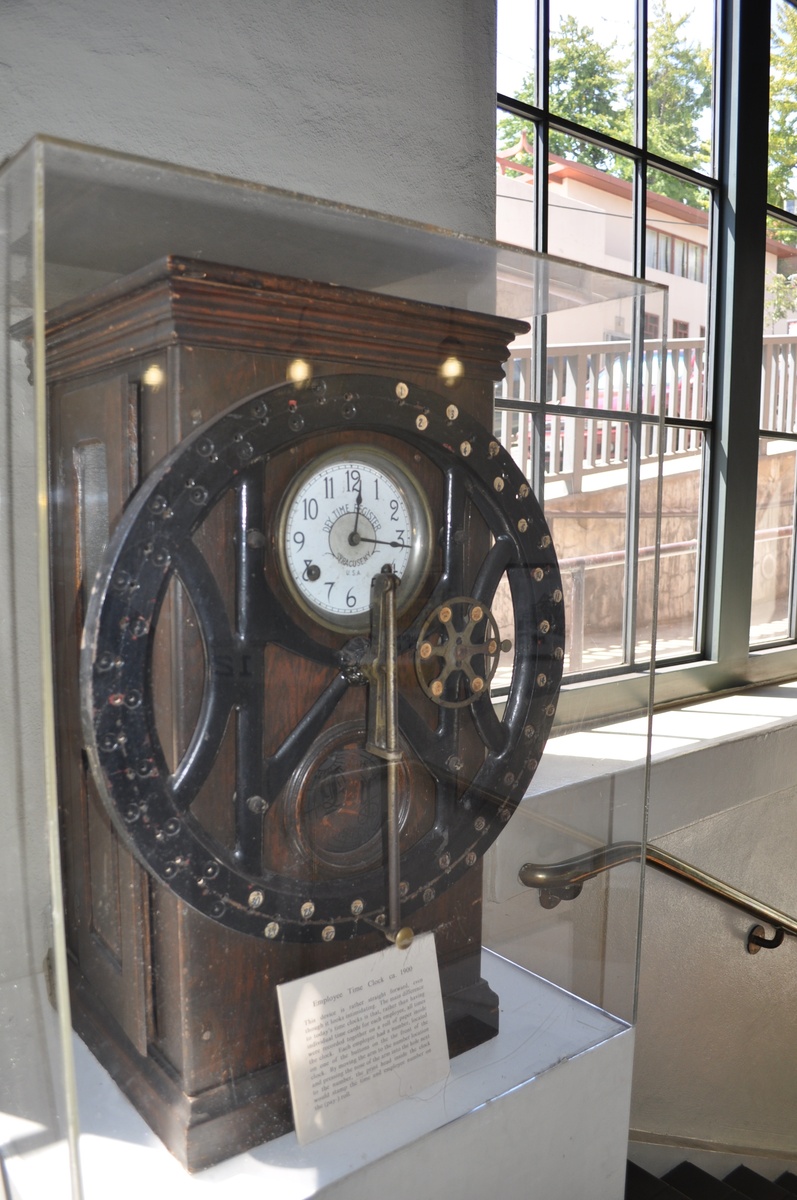 Cable Car Clock