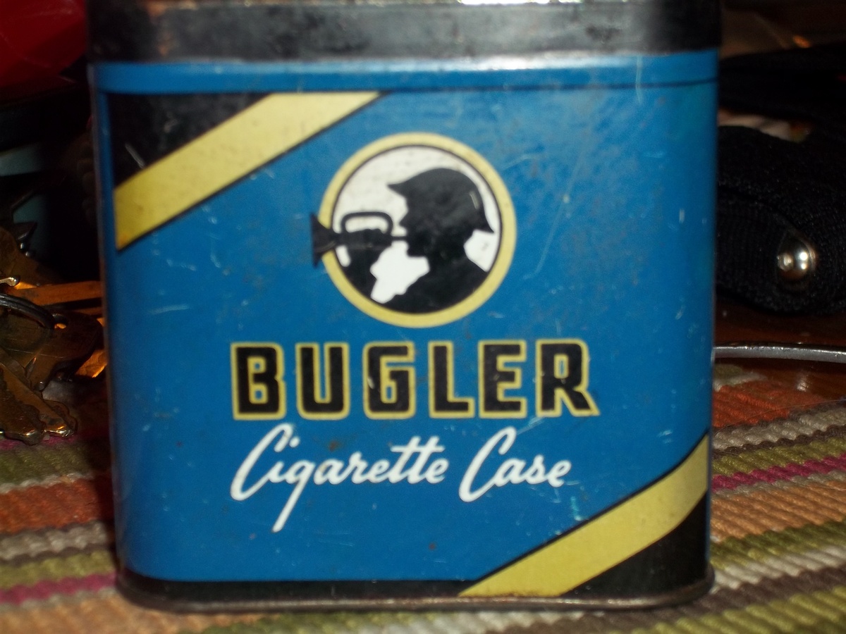 Bugler cigarette tin - Tobacciana