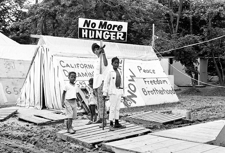 LeRoy Henderson captured this scene at the Poor People's Encampment, a protest of poverty on the National Mall in Washington, D.C., in the summer of 1968. <a href="http://www.leroyhenderson.com/Welcome.html">Courtesy LeRoy Henderson</a>.
