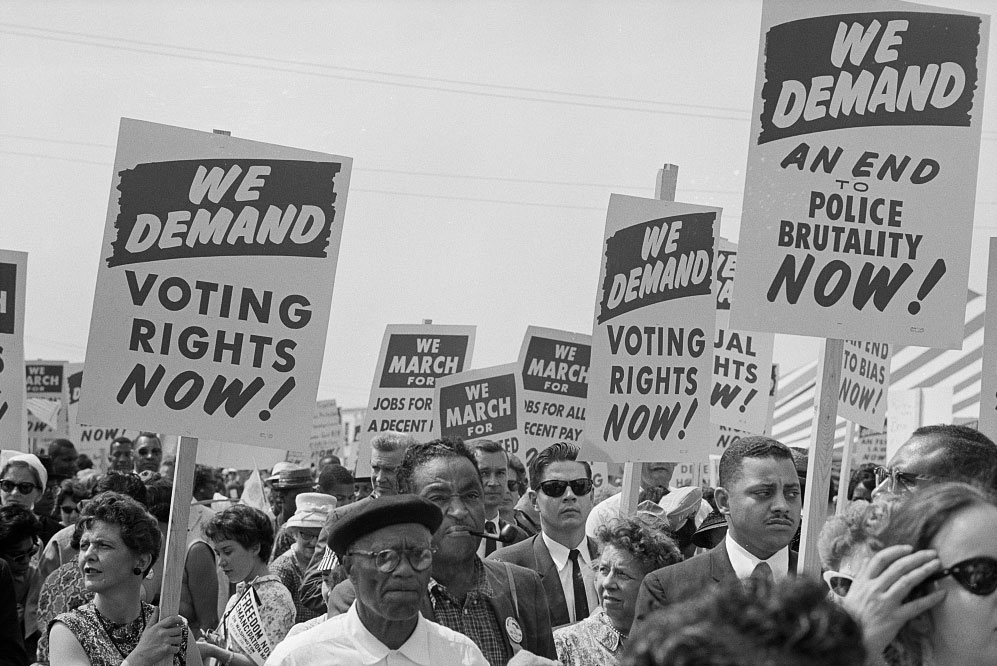 trikosko---Marchers-with-signs-at-the-March-on-Washington,-1963