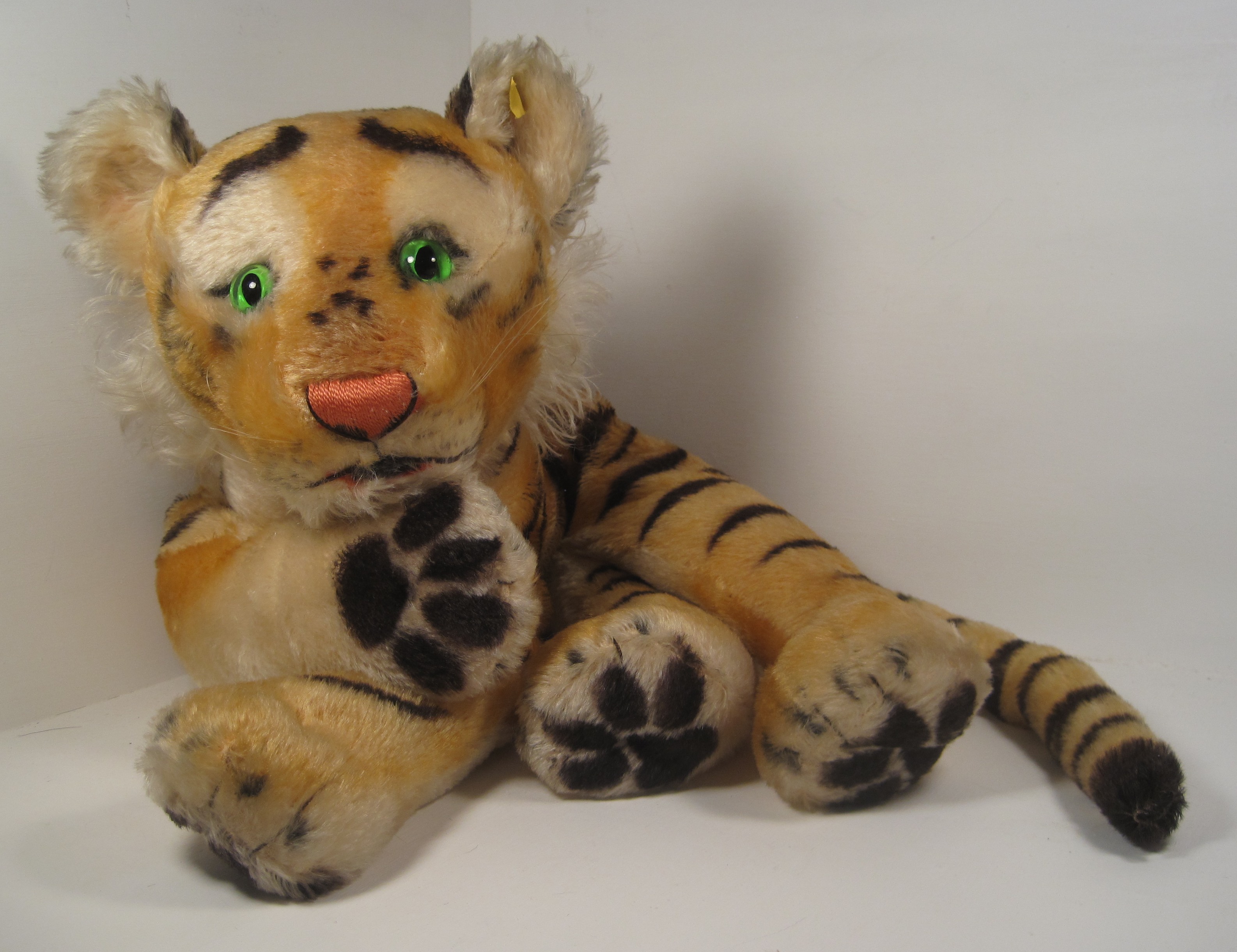 steiff antique stuffed animals