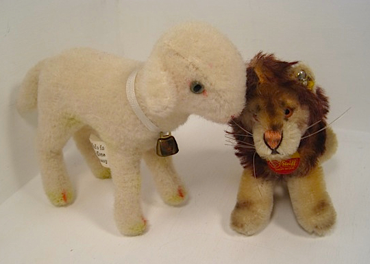 Vintage Steiff Stuffed Animals 