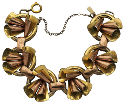 CHANEL Coco Mark Logo Gold-tone Clip-on Drop Earrings Vintage 95A Women  A2781
